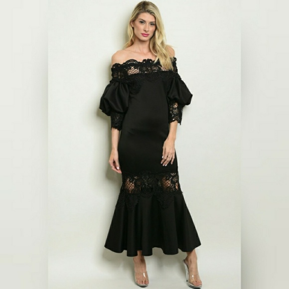 Beautiful Embroidered Dress - Picture 2 of 2